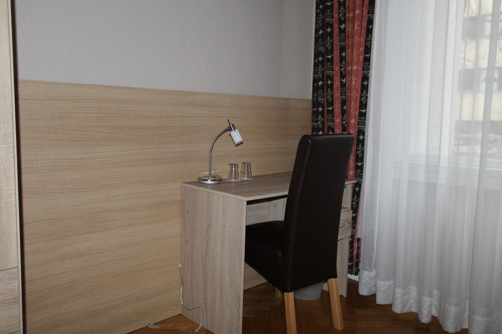 Hotel Elegia Am Kurfuerstendamm Berlin Room photo